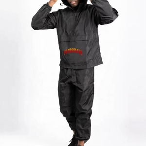 Chándal Impermeable Negro para Hombre, Manga Larga, con Capucha, Cierre de Cremallera, Corte Holgado, Estilo Urbano, Ligero, de Poliéster, para Primavera - Product Image 5