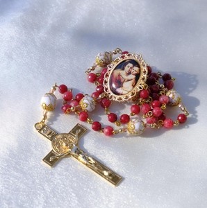 Collier de perles, chapelets, crucifix en hématite, perles de pierres précieuses, fynchenite, quartz rose, pierres naturelles, chapelet chrétien - Product Image 1