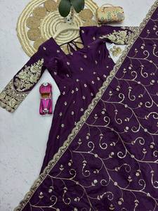 Purple Silk Anarkali <b>Suit</b> With Embroidered Dupatta Traditional Indian <b>Wedding</b> <b>Dress</b> <b>Women</b> Floor-Length Regular Fit - Product Image 6