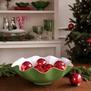 Elegante tazón de metal para servir con acabado esmaltado, perfecto para servir ensaladas, frutas, bocadillos y comidas especiales en casa. - Product Image 1