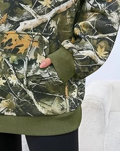 Vêtements de chasse et de randonnée pour femmes, sweat à capuche surdimensionné personnalisé avec motif camouflage Realtree, sublimation camouflage pour femmes - Product Image 6
