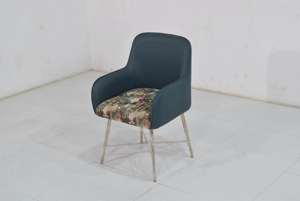 Chaise de salle à manger capitonnée moderne de luxe, structure en bois, assise en tissu, mobilier d'intérieur pour la maison, le bureau, la chambre, les mariages, vente en gros - Product Image 2