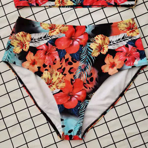Conjunto de bikini con estampado floral para mujer, top halter, parte inferior de cintura alta, traje de baño elástico - Product Image 3