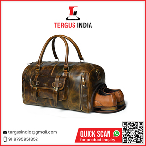 กระเป๋าหนังวีคเอนเดอร์ขนาดกลาง กระเป๋าเดินทางดีไซน์เนอร์สำหรับผู้หญิง แฟชั่นสำหรับทุกเพศ - Product Image 2