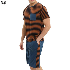Ensemble court pour homme, design unique, respirant, tendance, de haute qualité, été, deux pièces, décontracté, avec logo personnalisé - Product Image 2