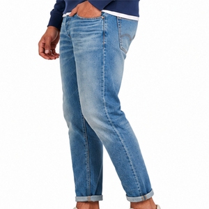 Men Denim Jeans Light Blue Wash Relaxed Straight Fit Classic Casual Style Comfortable Daily Wear Soft Denim Fabric Jeans For Men - Product Image 3