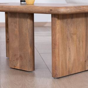 Mesa de centro Vandana Golden Mark en madera de mango Naura con un toque orgánico - Product Image 6