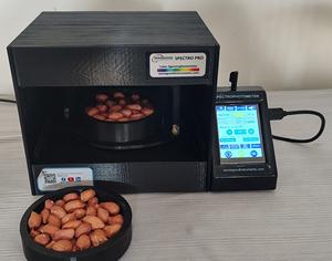 เครื่องมือวัดสีเมล็ดพืช Sensegood เครื่องวัดสเปกโตรโฟโตมิเตอร์สำหรับวัดสีข้าวสาลี |   ข้าว |   ข้าวโพด |   ข้าวบาร์เลย์ |   ข้าวฟ่าง |   ข้าวฟ่าง - Product Image 1