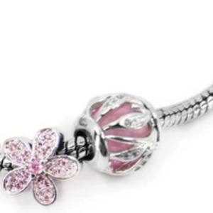   Bracelet à breloques rond rose pour femmes, pendentif rond de couleur rose élégant, bijoux à la mode, accessoire de poignet élégant, Premium - Product Image 4