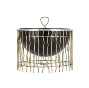 Plat de service de luxe en acier inoxydable avec dôme et base décorative perlée noire pour hôtels et restaurants - Product Image 2