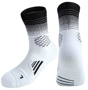 Pink Green Gradient Breathable Knitted Crew <b>Socks</b> Geometric <b>Running</b> Sports <b>Socks</b> - Product Image 3