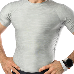 T-shirt de compression gris personnalisé pour homme, séchage rapide, entraînement en salle de sport, course à pied, fitness, athlétique, manches courtes, performance - Product Image 6