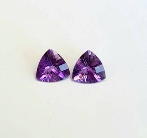 Gema Suelta de Amatista Natural, Corte Trillón, 2.00Ct, Púrpura Violeta, para Joyería, ZUBEDA GEMS JEWELLRY, Piedra de Nacimiento de Febrero - Product Image 3