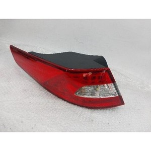 Luz Trasera Izquierda Usada Optima 924012T0 - Product Image 3