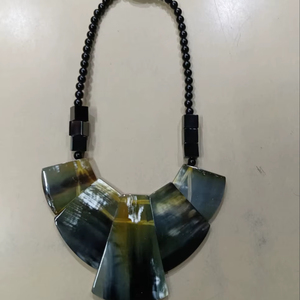 Collier en corne de qualité supérieure d'Inde pour femmes, exportateur de premier plan en gros, dernières créations de chaînes en diamant et perles pour fêtes, motif animal - Product Image 3