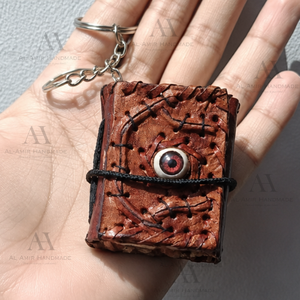 Mini porte-clés en cuir marron et noir, avec breloque œil porte-bonheur et livre de sorts, fait main en cuir véritable, cadeau - Product Image 6