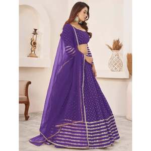 Encantador Lehenga Choli de Georgette con Lentejuelas Violetas para Boda - Product Image 1