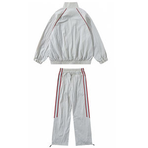 Conjunto Deportivo Personalizado al por Mayor para Hombre y Mujer, Transpirable, Cortavientos, Estilo Urbano para Invierno - Product Image 4