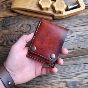 Cartera de Cuero Premium, Económica y Elegante para Hombre, con Tarjetero, Bolsillo para Efectivo y Perfil Delgado, de M/S SHAAD HANDICRAFTS - Product Image 2