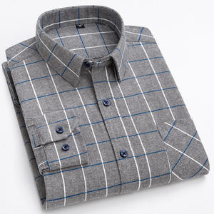 100% Cotton Flannel <b>Half</b> <b>Shirt</b> Men's Formal Horn <b>Button</b> Breathable Summer Fashionable Wholesale OEM Export Oriented Quality Logo - Product Image 2