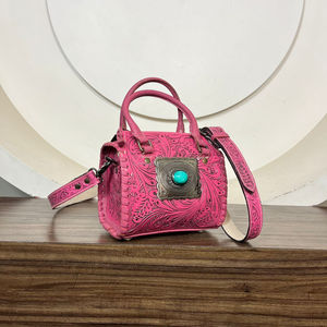 Nuevo Bolso de Viaje Tipo Duffel Pequeño de Cuero Genuino de Vaca con Diseño Premium y Grabado a Mano, con Concho Turquesa, Estilo Bandolera - Product Image 5