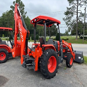 Chargeuse sur chenilles Kubota M62 62 CV avec pelle rétrocaveuse et chargeur frontal, légèrement utilisée, 62 heures, en stock, pompe hydraulique, moment de charge élevé - Product Image 3