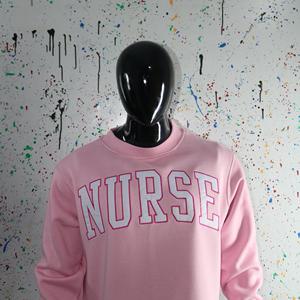 Sweat-shirt à col montant NURSE PINK 100% BLANC avec broderie appliquée, col large, URBAN PRODUCTIONS - Product Image 3