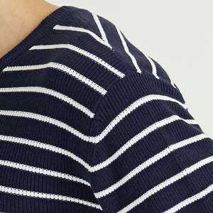 Pull-over en tricot pour homme, fabriqué sur mesure par une usine de tricots, hiver, 100% coton biologique, bleu marine rayé, col rond, long, pour homme - Product Image 5