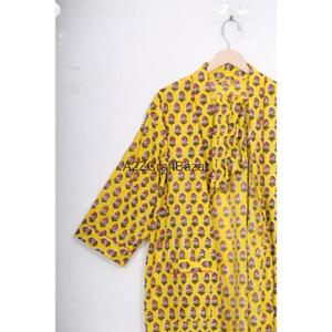 Vestido Largo Hecho a Mano 100% Algodón con Estampado Floral Digital, Cuello en V, Cierre con Cordón, Manga Larga, Transpirable, Romántico, para Invierno - Product Image 3