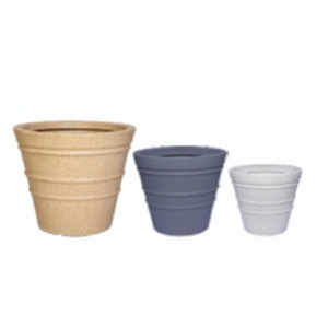 Ensemble de pots de fleurs en plastique modernes en beige, gris et blanc pour l'utilisation en extérieur dans le jardin, style minimaliste - Product Image 1
