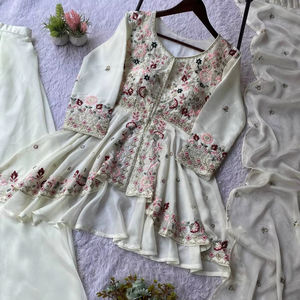 Ensemble haut, pantalon et dupatta en soie Rangoli brodés de sequins, avec micro-dentelle intérieure, tenue ethnique trois pièces pour femmes et filles - Product Image 1