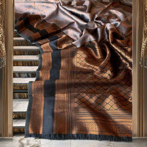 Sari indien traditionnel de qualité supérieure, nouveau design, en soie Banarsi, avec bordure en satin épais, pour femmes, idéal pour les fêtes et festivals. - Product Image 1