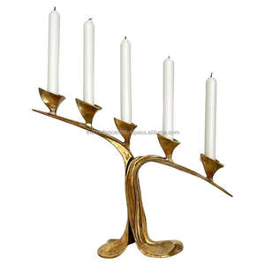 เชิงเทียนทองเหลืองหรูหราสำหรับคริสต์มาส งานแฮนด์เมด พร้อมโลโก้สั่งทำพิเศษสำหรับตกแต่งบ้าน ขายส่ง - Product Image 1