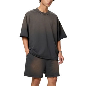 T-shirt court ample et décontracté en coton bleu ciel pour femme, col rond, coupe décontractée, épaules tombantes, style streetwear tendance - Product Image 3