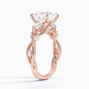 Bague de fiançailles Secret Garden en or 14K 18K avec diamant de laboratoire taille princesse, trois pierres, diamant rond et marquise - Product Image 4