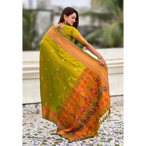 Sari en soie Paithani traditionnel Yeola vert Mehendi à double broderie Zari, vêtements indiens et pakistanais, Elite Weaves 650g - Product Image 4