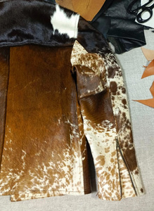 Veste en cuir de vachette pour homme avec poils naturels et imprimé vache, veste élégante et tendance, toucher doux, cuir véritable pour homme - Product Image 6