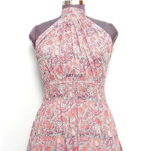 Magnifique robe de soirée maxi en coton imprimé numérique, à fleurs, grande taille, col rond, coupe ample, sans manches, respirante, écologique, pour femmes - Product Image 1