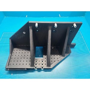 Cadre d'équipement de précision KLA Tencor UV1050 d'occasion – Pièces détachées d'équipement semi-conducteur d'époque - Product Image 1