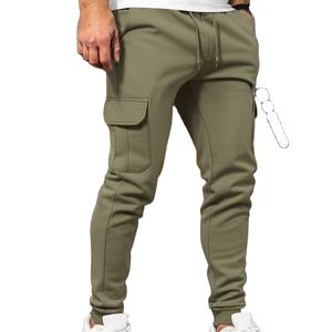 กางเกงคาร์โก้ผู้ชายรุ่นใหม่สำหรับฤดูใบไม้ผลิ มีกระเป๋าหลายช่อง บุขนแกะ ให้ความอบอุ่น สวมใส่สบาย มีเชือกผูกเอว ทรงขาเรียว ผ้าฝ้าย 100% ยืดหยุ่นได้ - Product Image 1