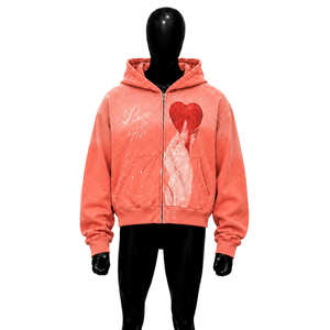 เสื้อฮู้ดซิปพรีเมียม CORAL STREETWEAR ลายหัวใจพร้อมข้อความ "Love Me" ด้านหน้า ดีไซน์สำหรับทุกเพศ เสื้อสเวตเตอร์ถักลำลองสำหรับฤดูใบไม้ร่วง - Product Image 1