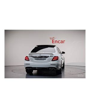 Mercedes-Benz E63 AMG 4MATIC+ 2018, Volante a la Izquierda, Caja de Cambios Automática, Asientos de Cuero con Cámara Trasera, 89,682 km - Product Image 3