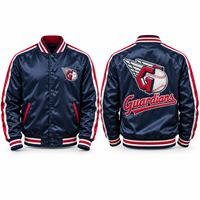 Blouson en satin style bomber pour tenues de club, vêtements d'extérieur décontractés et streetwear, avec patchs en chenille et impression sérigraphique, pour commandes en gros