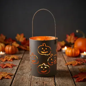 Lanterne en métal découpée Jack-O'-Lantern, silhouette de citrouille, porte-bougie d'Halloween, anthracite mat - Product Image 4