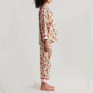 ชุดนอนผู้หญิงแขนยาวคุณภาพสูง ผ้าซาติน เอวยางยืด ชุดลำลอง - Product Image 2