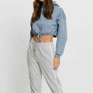 Sweat-shirt décontracté pour femme, bleu clair, coupe courte, avec cordon de serrage à la taille, manches longues, en polaire, pour l'automne - Product Image 1