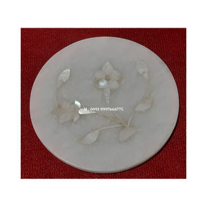 Ensemble de dessous-de-verre ronds en marbre blanc, design floral incrusté, design incroyablement magnifique, pour la maison, le bureau et la décoration des temples. - Product Image 3