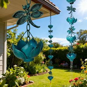 Cadenas de lluvia azules hechas a mano con motivos de insectos y flores, para colocar en la puerta principal, el porche o la entrada, para crear un aspecto elegante y de alta calidad, procedentes de la India. - Product Image 1