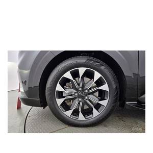 Kia Carnival 2023, 4 Plazas, Limusina, Gasolina, Transmisión Automática, Asientos de Cuero, Volante a la Izquierda, Cámara Trasera - 29,864 km - Product Image 5