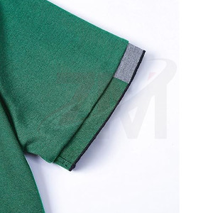 ผลิตเสื้อโปโลชายคุณภาพพรีเมียม ผ้าปิเก้ 100% ดีไซน์ล่าสุด สีเขียวและสีเทาที่คอเสื้อ สำหรับทุกเพศ - Product Image 4